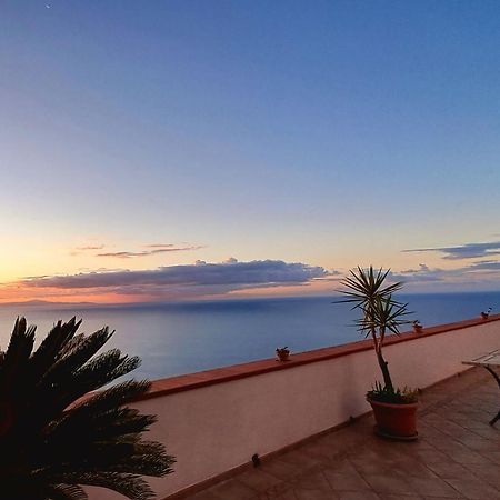 "Casalena" Villa A Furore Amalfi Coast Con Grande Terrazzo E Vista Sul Mare Eksteriør billede
